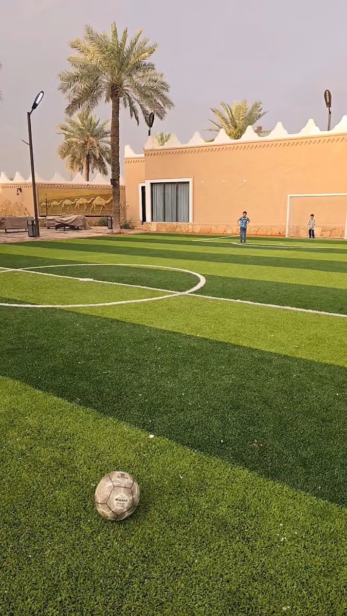 مشتل خالد لتنسيق الحدايق