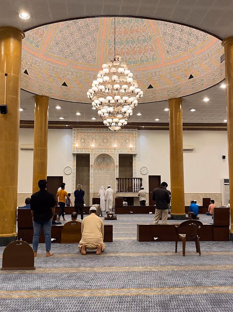 مسجد الشيخ عبدالله بن عبدالعزيز الراجحي بحي العويضة