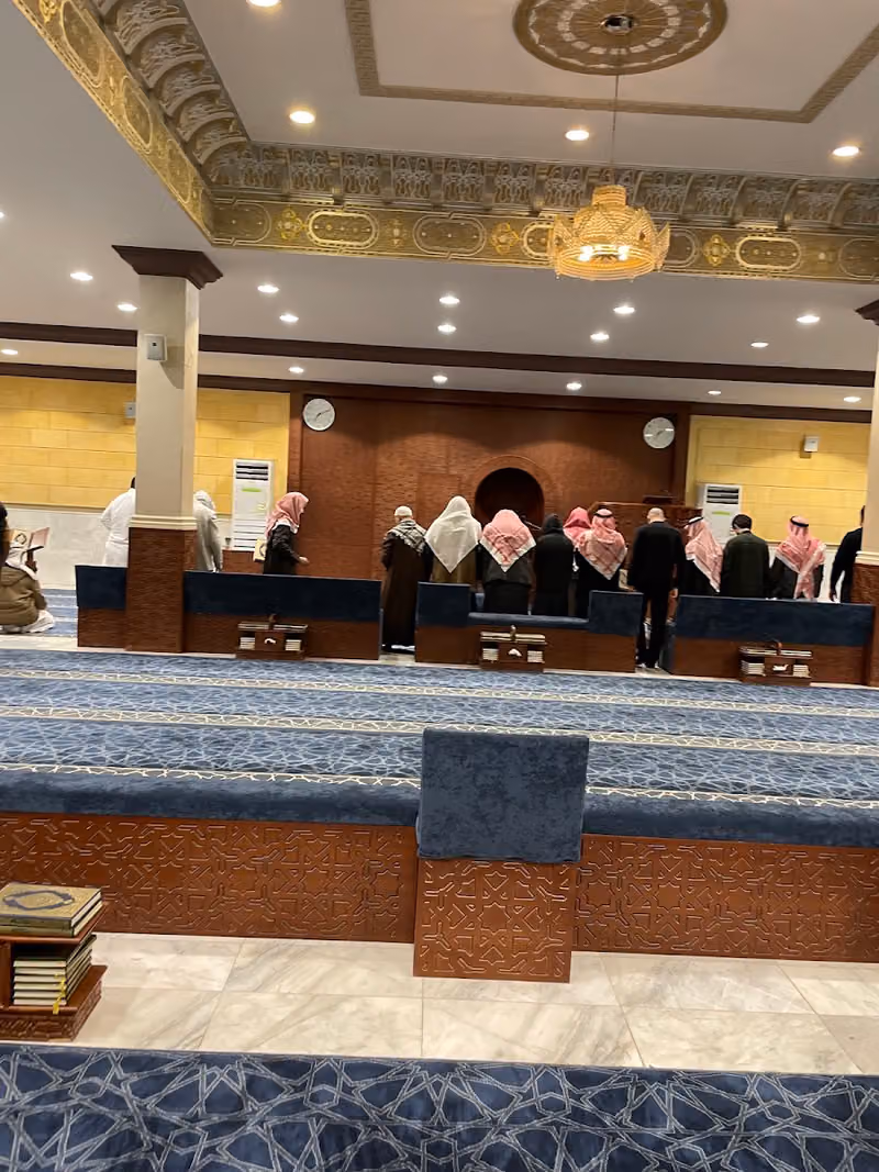 Zubair bin Awam Mosque