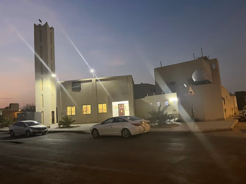 مسجد فاطمة الزهراء رضي الله عنها.