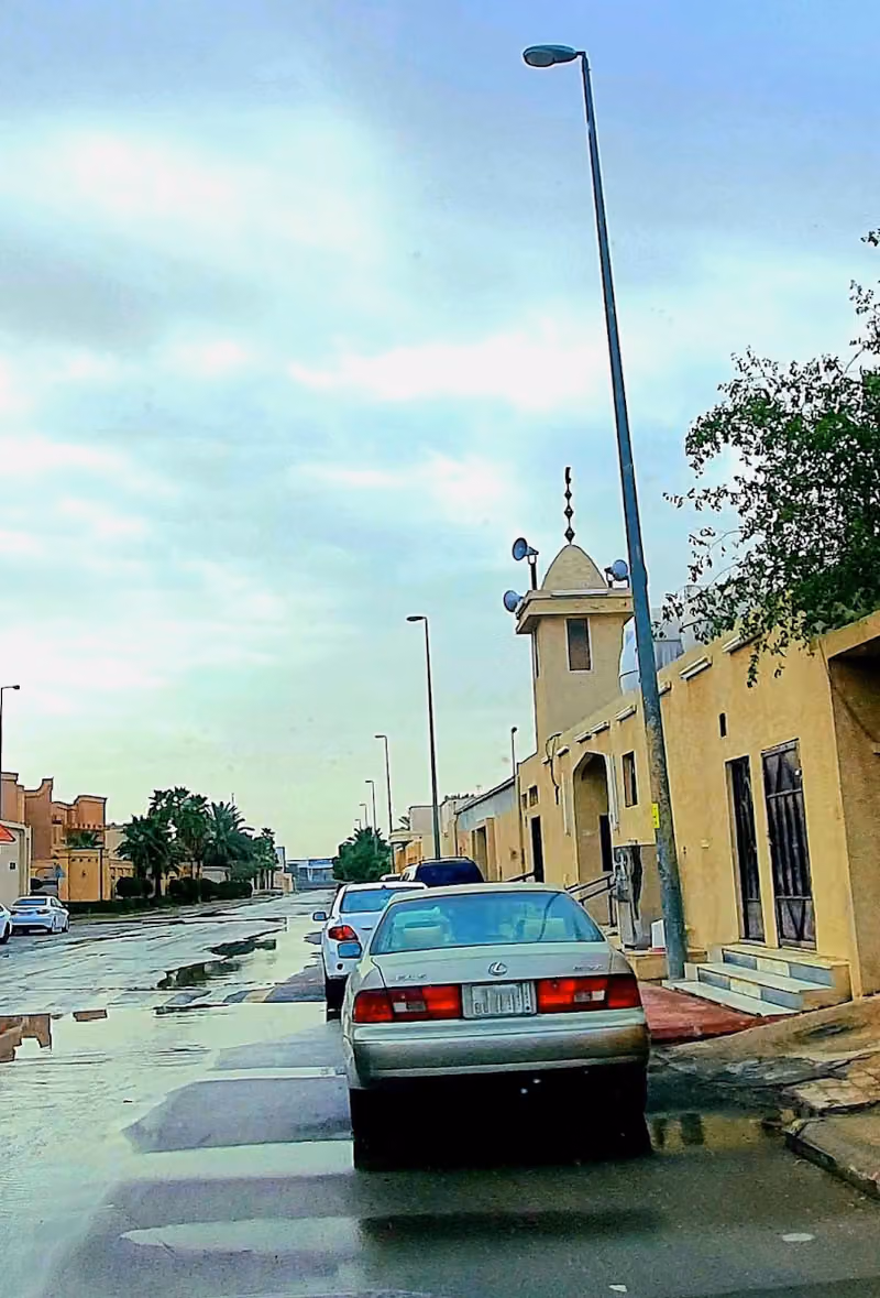 مسجد حي الملك فهد
