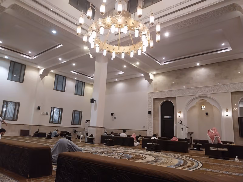 Nasser Almubirik grand Mosque
