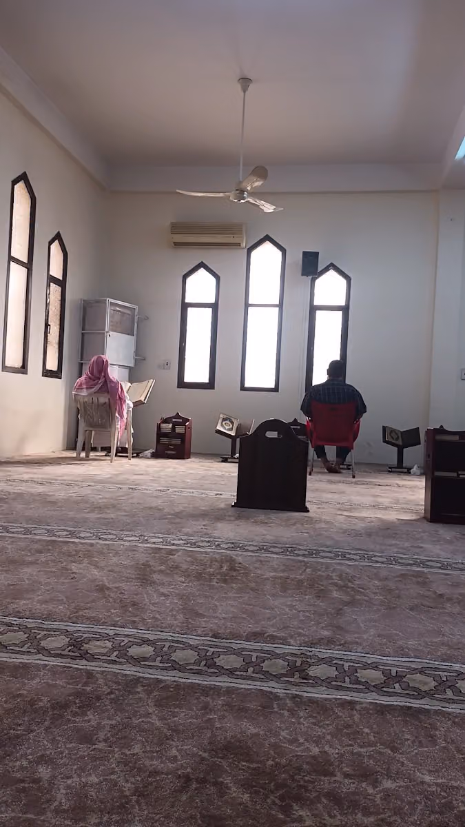 مسجد خالد بن الوليد العزيزيه