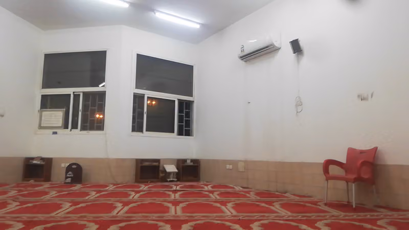 Mosque Aladras Station