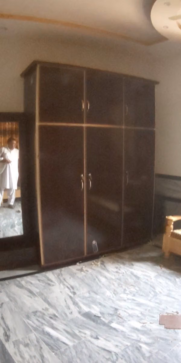 مصنع شركة رازن للمفروشات