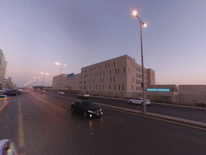 مستشفى رعاية الطبية - الروابي