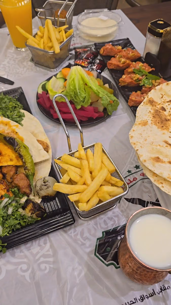مطاعم المحمدية فرع ٣