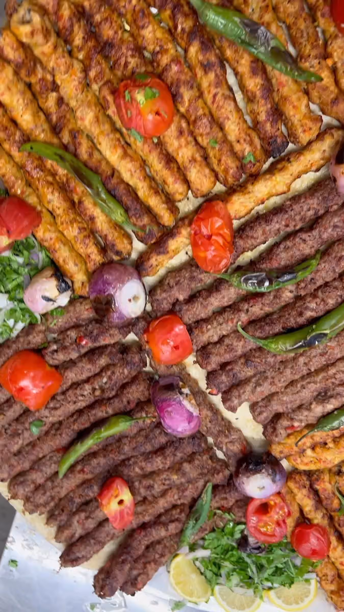 مطاعم الروضة للمشويات