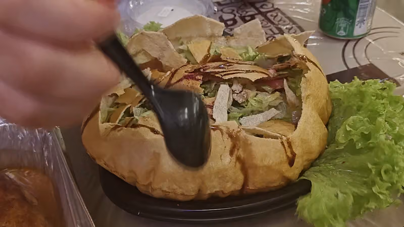 مطاعم باب توما الملز