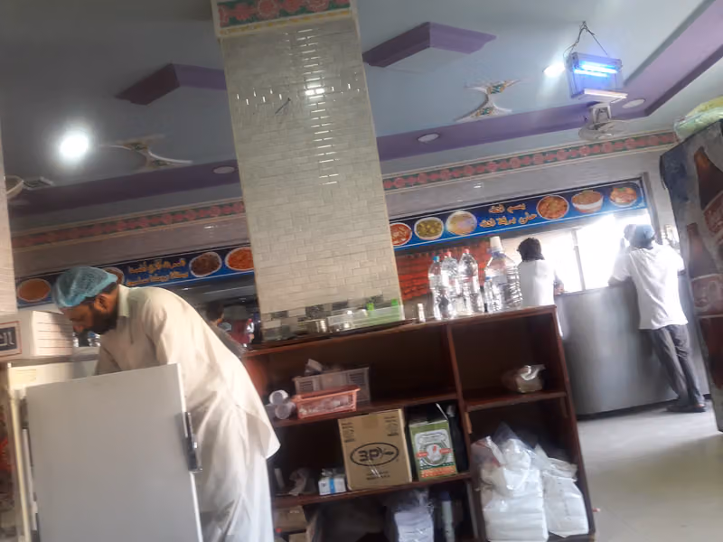 مطاعم برياني الخليج لتقديم الوجبات