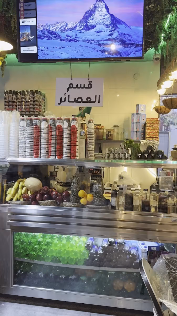 مطاعم بيت قمرين