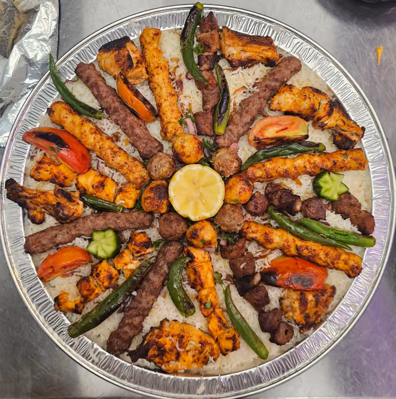 مطاعم ذوق الرواد