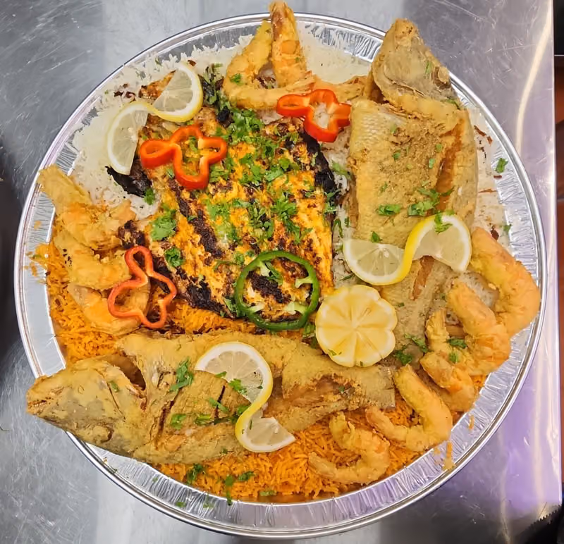 مطاعم ذوق الرواد