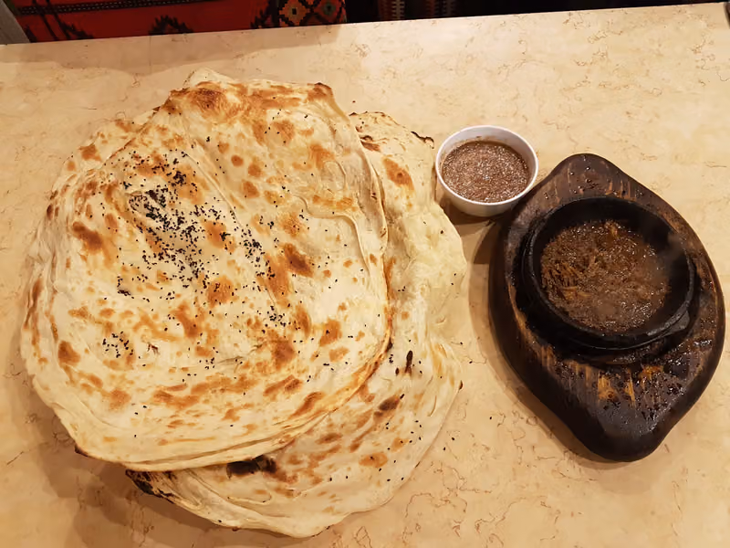 Dhawahi Altaif Restaurant