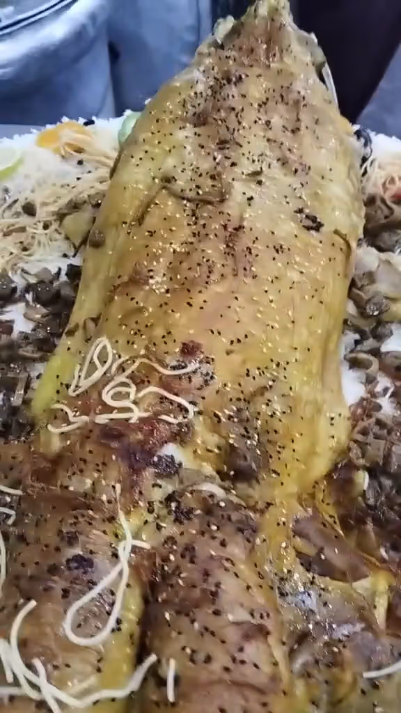 مطاعم حنيذ الديوان