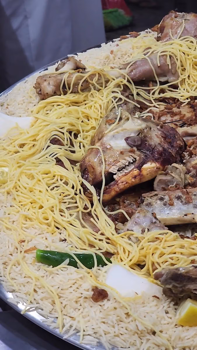 مطاعم حنيذ الديوان