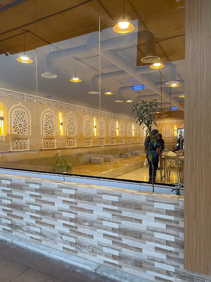 مطاعم كرم اليمن