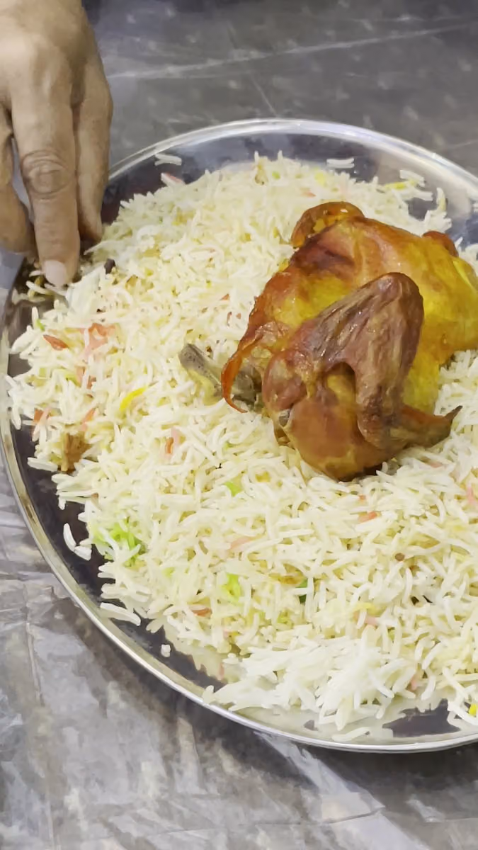 مطاعم لهب التنور