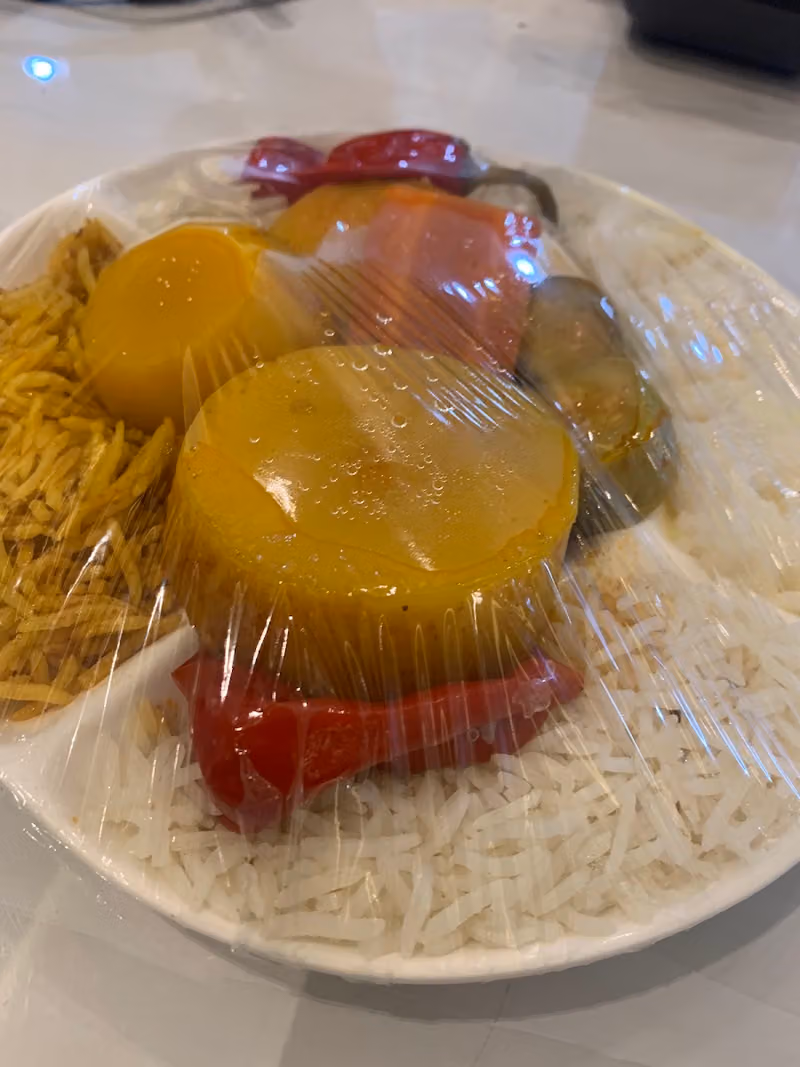 مطاعم مضغوط حارتنا