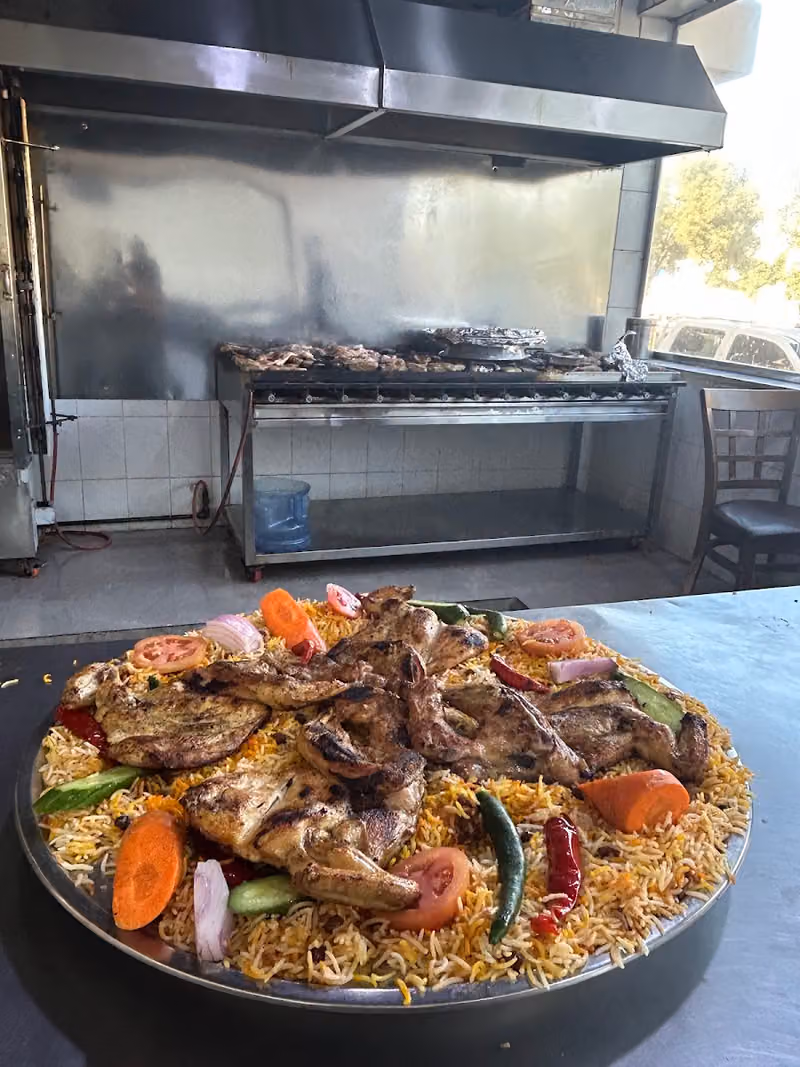 مطاعم مطابخ نجم حضرموت