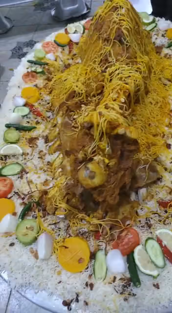 مطاعم مثلوثة الرياض