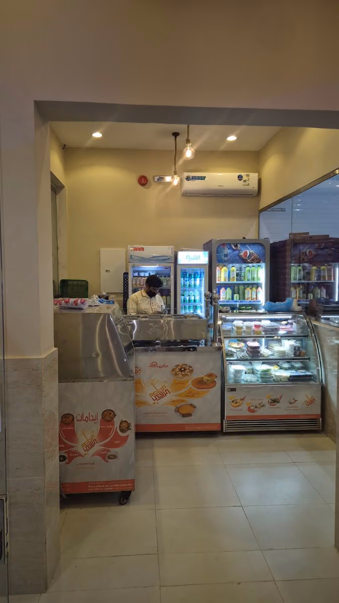 مطاعم ميراث نجد