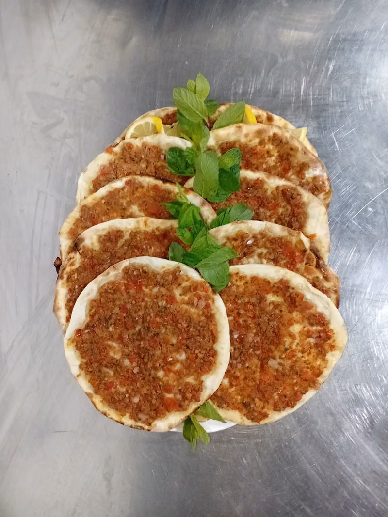 مطاعم رواد الرافدين
