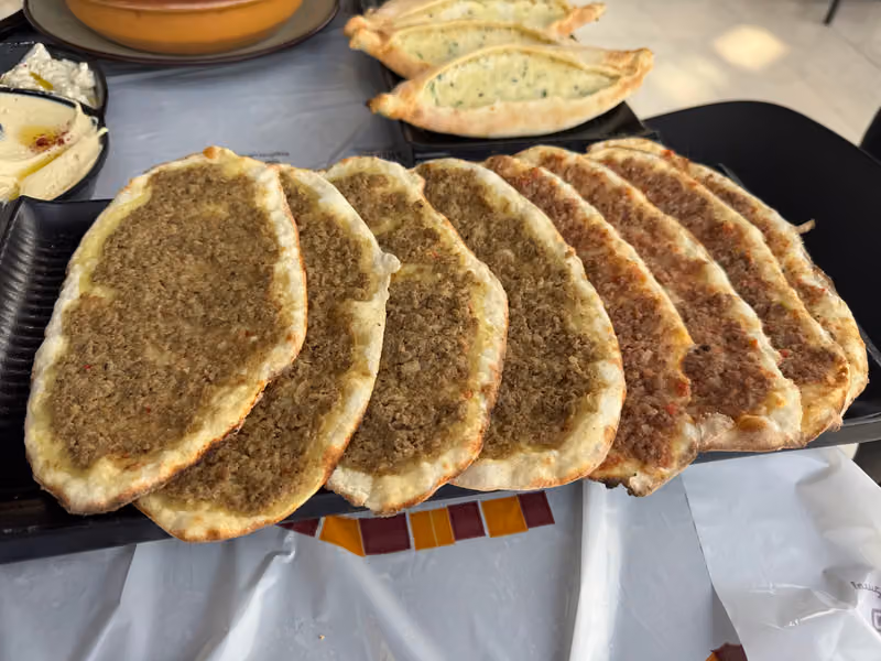 مطاعم ساروجة