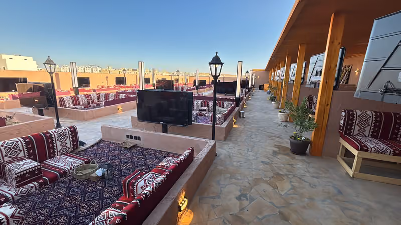 مطاعم شبة وهيل