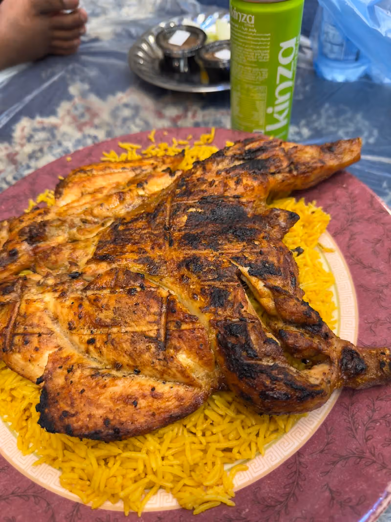 مطاعم شذا الأفق