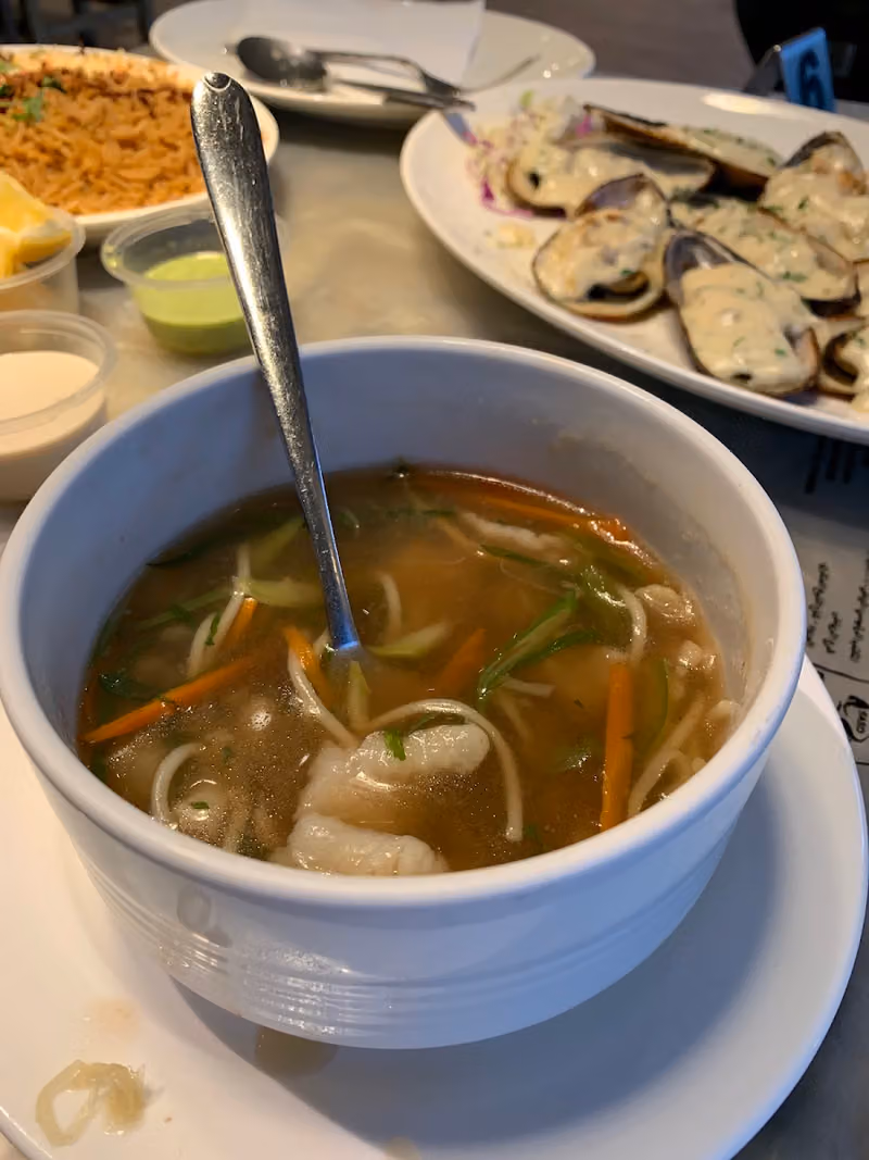 مطاعم سمكيات لتقديم الوجبات - Samakiat Seafood Restaurant
