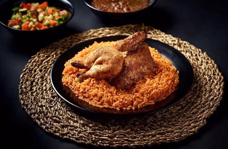مطاعم تاج الرؤية البخاري ( فرع الثمامه )