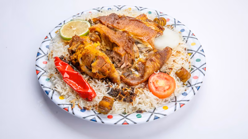 مطاعم تيجان الوطن