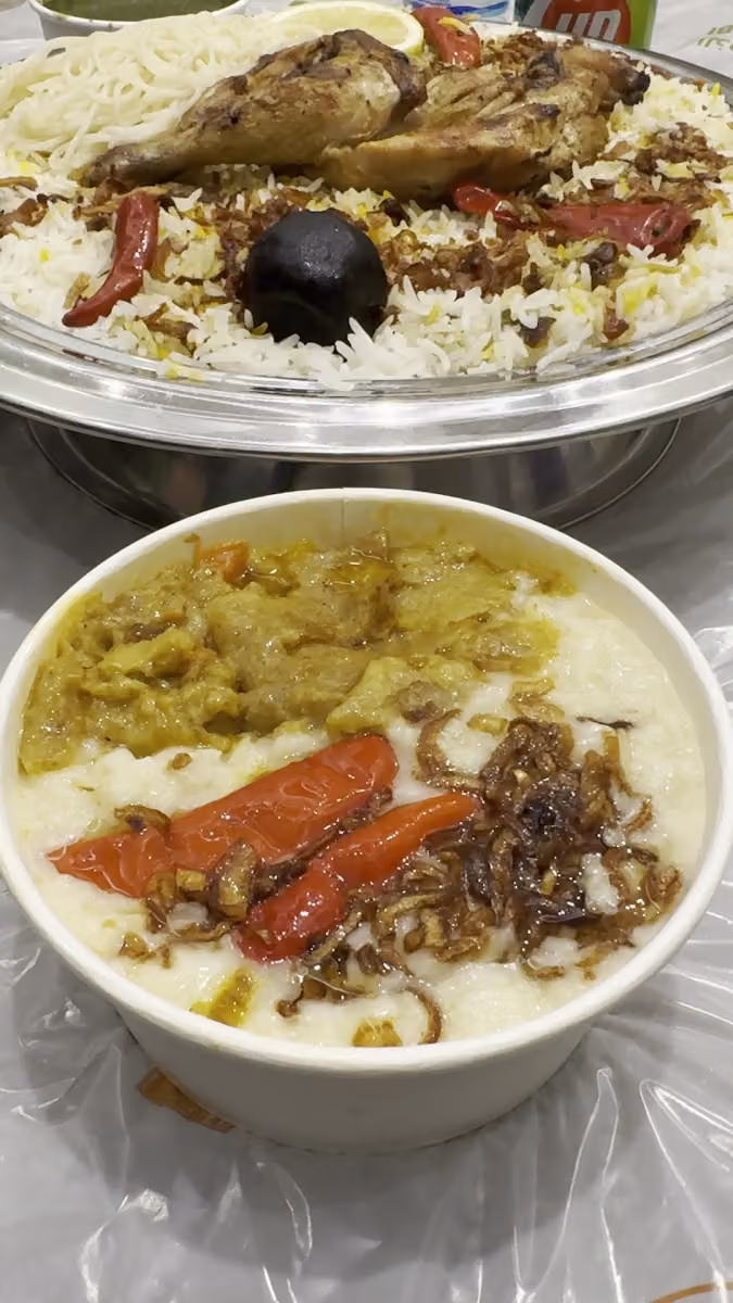 مطاعم ومطابخ الذهبي
