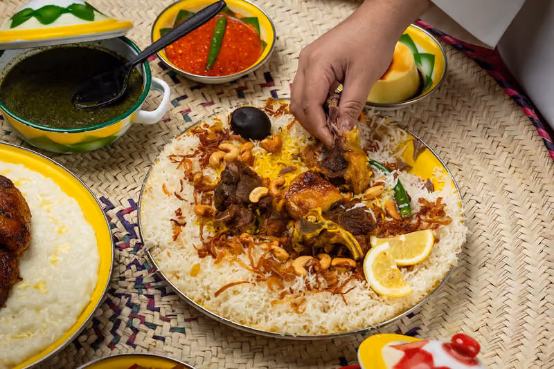 مطاعم ومطابخ النفود