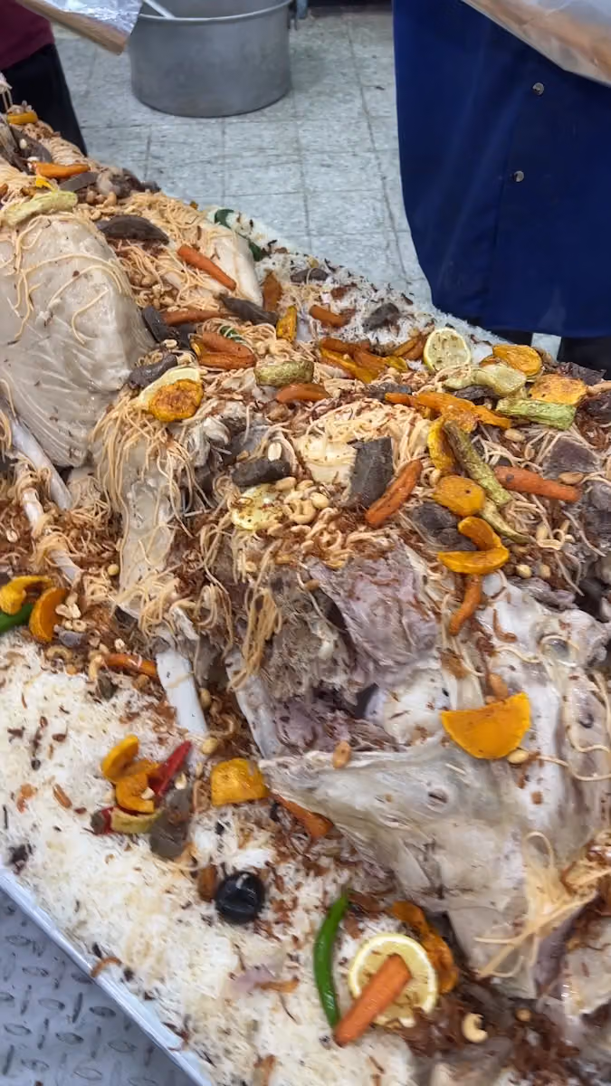 مطابخ ومطاعم مزن الجزيرة