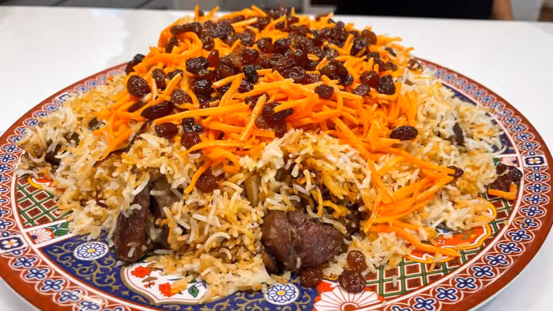 مطعم عبق الاطباق البهية البخاري