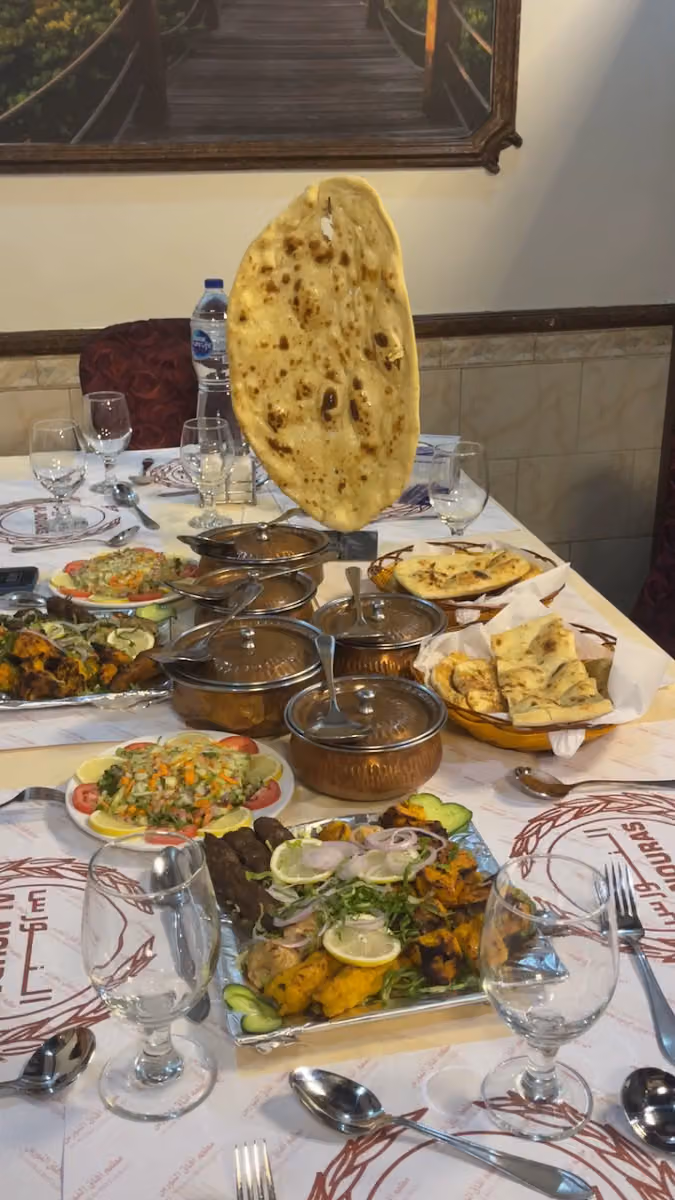 مطعم افاق النورس
