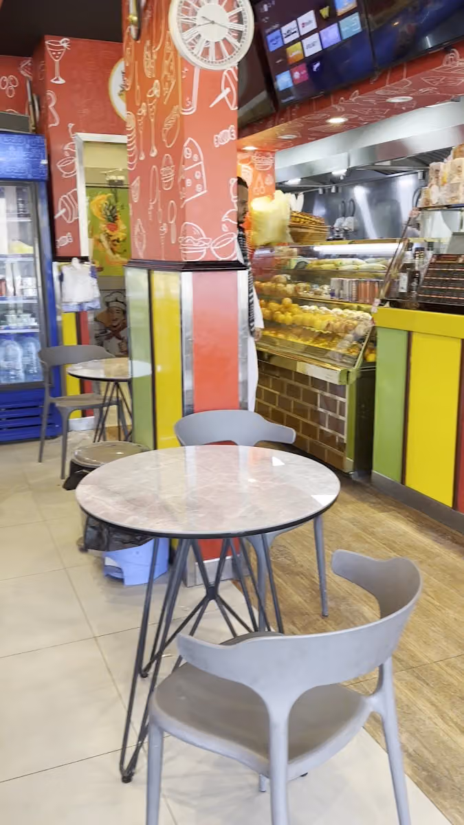 مطعم أكلات الطازج