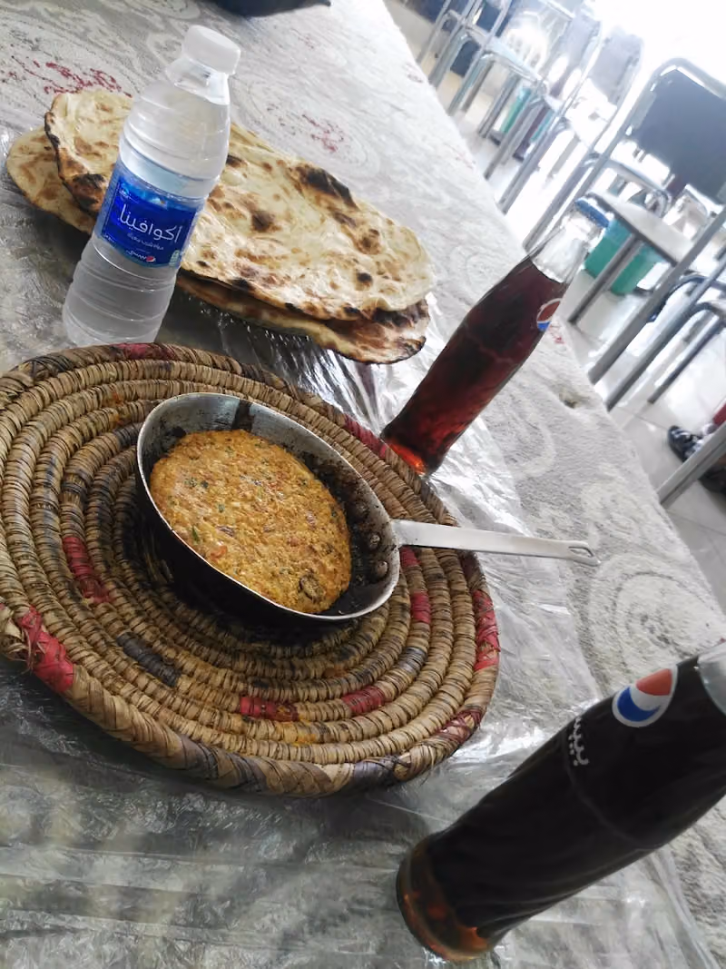 مطعم اكلات يمنيه