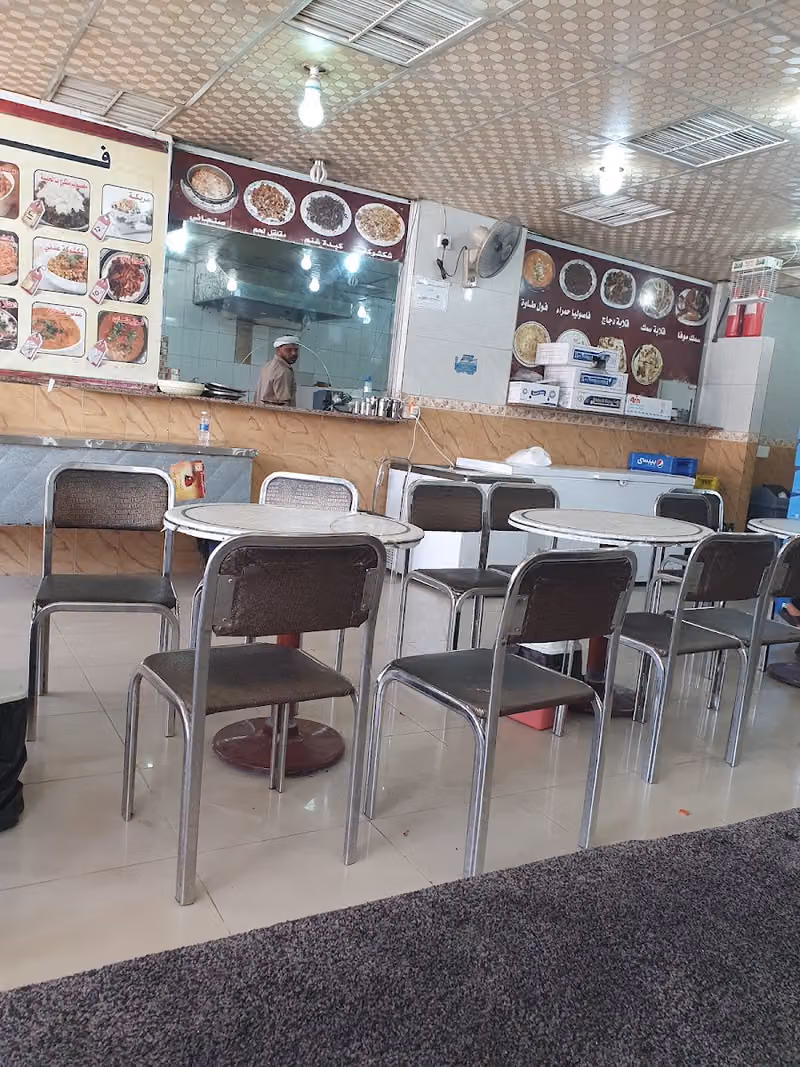 مطعم اكلات يمنيه