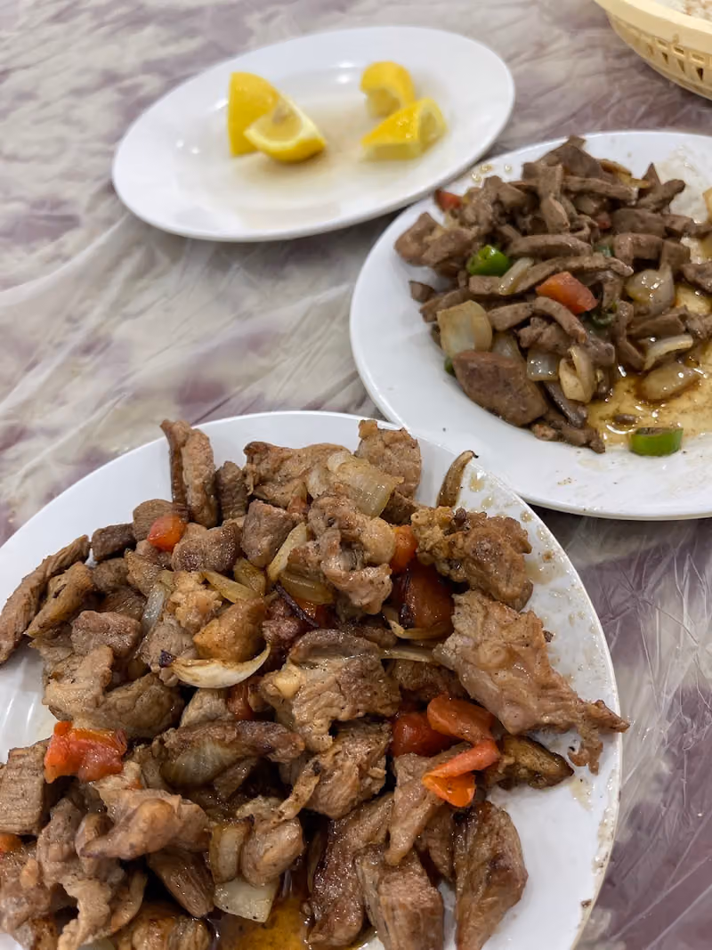 مطعم الأمانه للكبده والمضغوط والمشويات