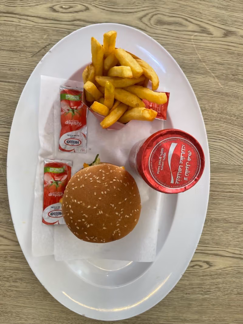 مطعم الأسطول