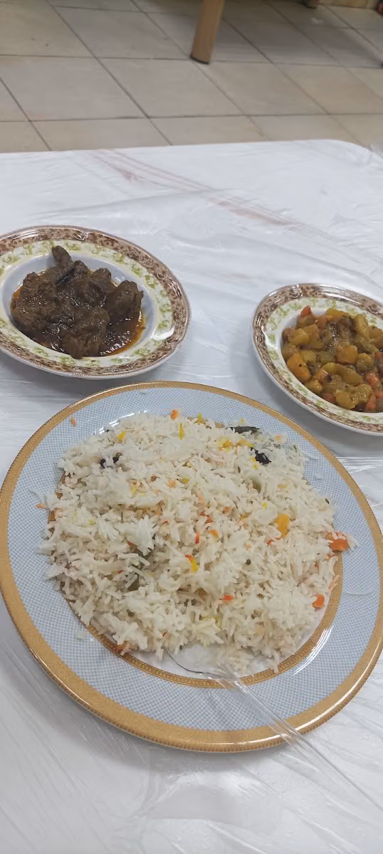مطعم البخاري أحلام المطيري