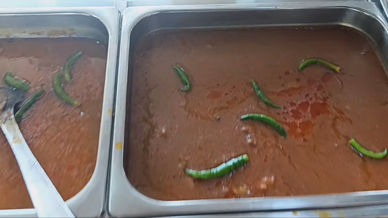 مطعم البخاری Pakistani Restaurant