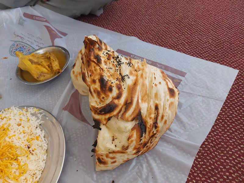 مطعم البيت الصنعاني للأكلات الشعبيه الرياض
