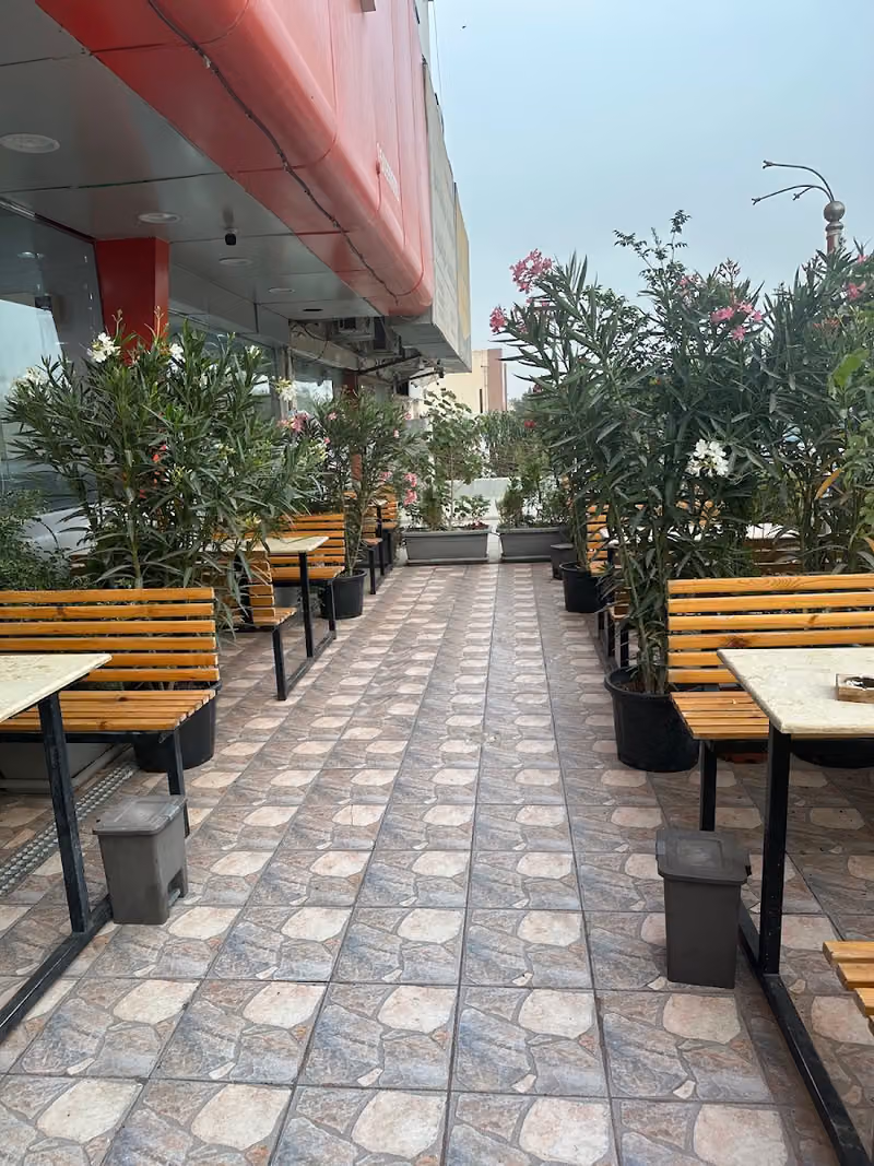 مطعم الفرن الذهبي