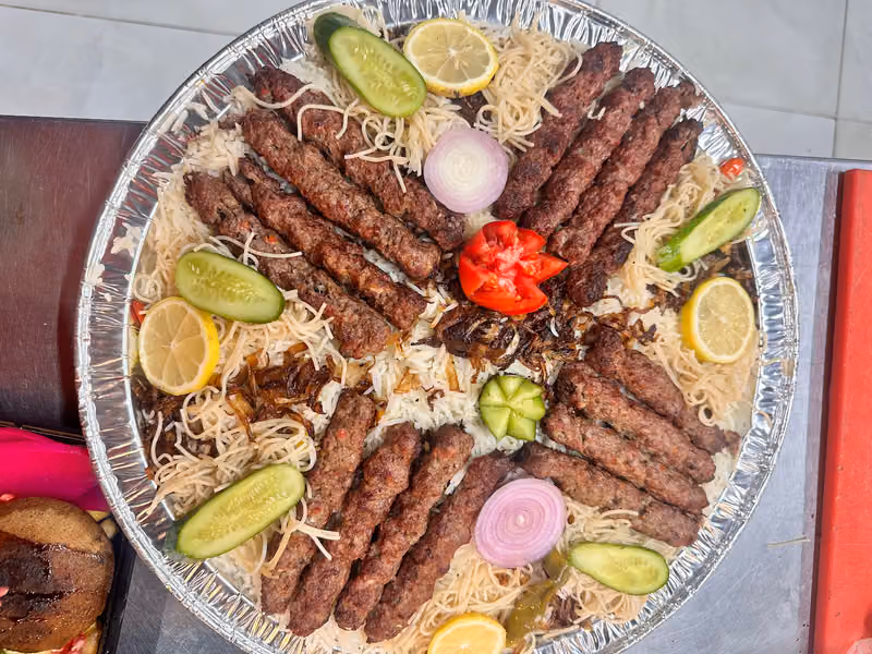 مطعم الفرن الذهبي