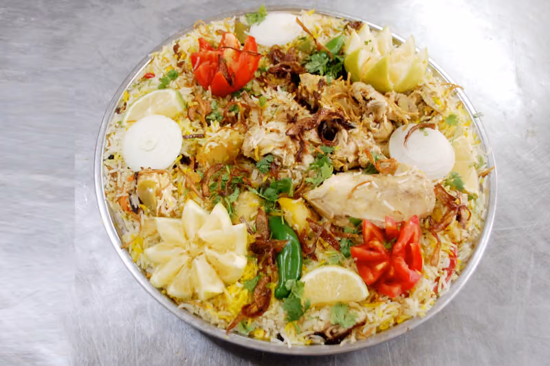 مطعم الحسن للمثلوثة