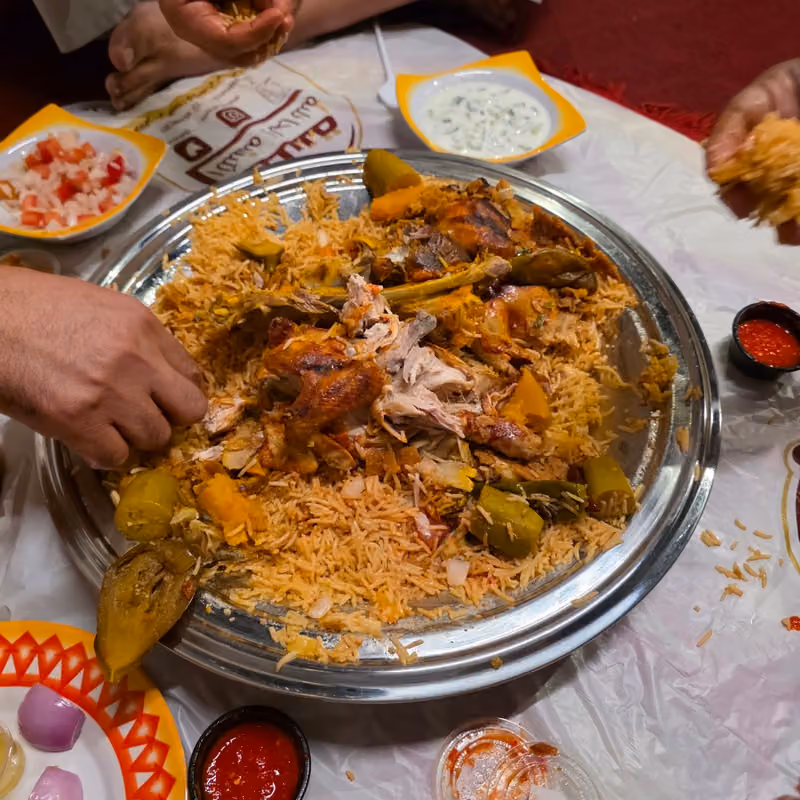 مطعم الكبسة الحائلية للأكلات الشعبية